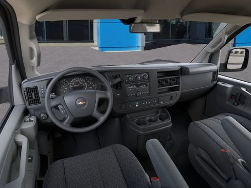New 2025 Chevrolet Express 3500 w/ Driver Convenience Package image 15