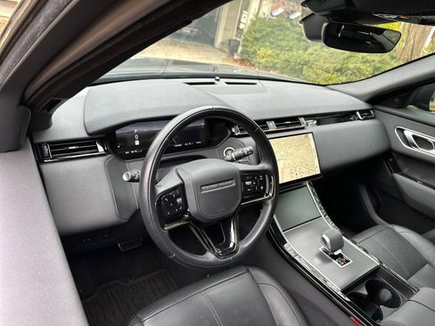 Used 2024 Land Rover Range Rover Velar Dynamic SE image 19