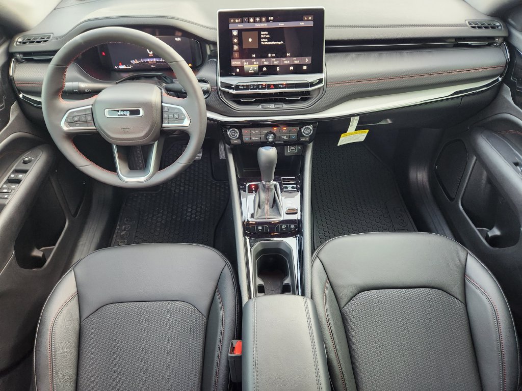 New 2026 Jeep Compass Trailhawk AWD/4WD image 18