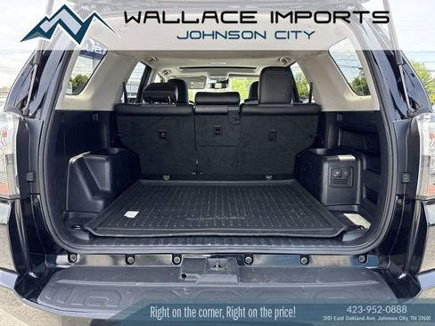 Used 2020 Toyota 4Runner SR5 Premium w/ Moonroof Package AWD/4WD image 48