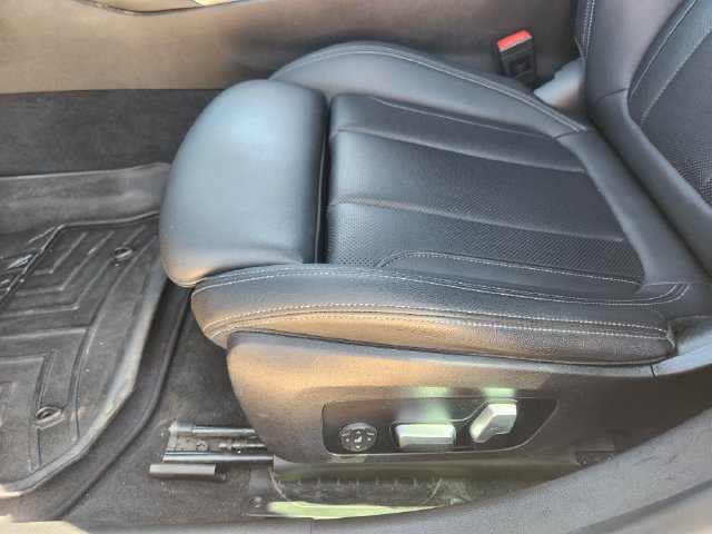 Used 2022 BMW 330i Sedan w/ Convenience Package RWD image 24