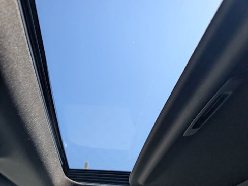 Used 2024 Lexus GX 550 image 4