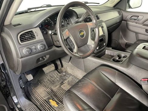 Used 2013 Chevrolet Tahoe LT image 3