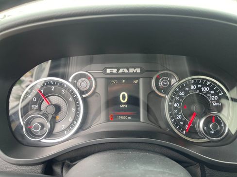 Used 2019 RAM 1500 Big Horn AWD/4WD image 27
