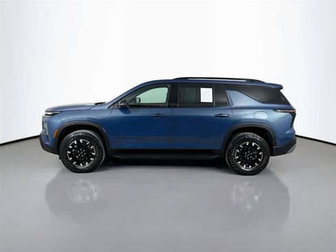 Used 2025 Chevrolet Traverse Z71 AWD/4WD image 6