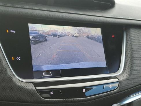Used 2020 Cadillac XT5 Premium Luxury image 19