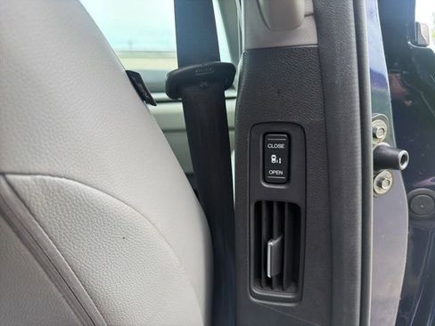Used 2024 Honda Odyssey EX-L image 31