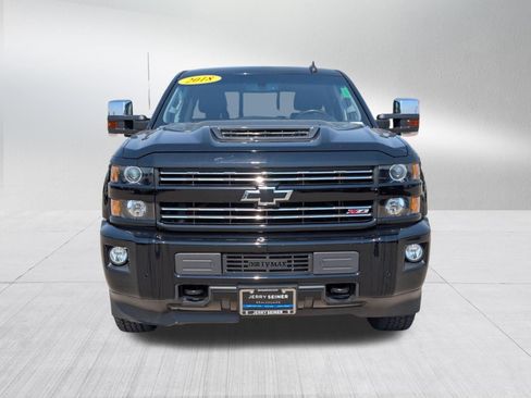 Used 2018 Chevrolet Silverado 3500 LT w/ LT Convenience Package AWD/4WD image 8