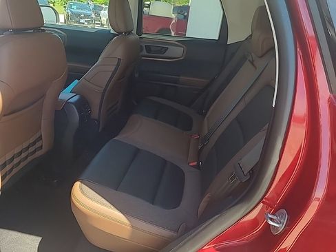 Used 2025 Ford Bronco Sport Outer Banks w/ Outer Banks Tech Package+ AWD/4WD image 19