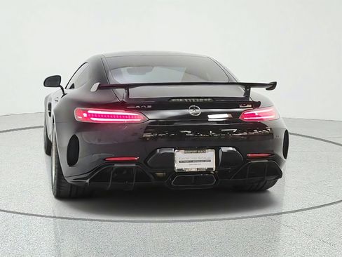 Used 2018 Mercedes-Benz AMG GT R image 6