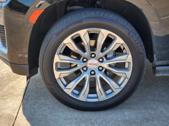 Used 2022 GMC Yukon Denali AWD/4WD image 10