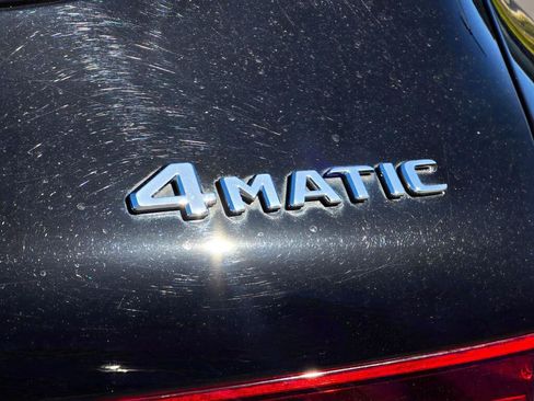Used 2022 Mercedes-Benz GLC 300 4MATIC image 32