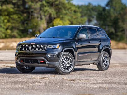 Used 2017 Jeep Grand Cherokee Trailhawk w/ Trailhawk Luxury Group