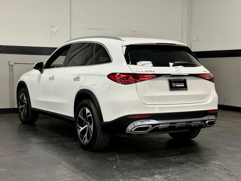 Used 2026 Mercedes-Benz GLC 350e 4MATIC image 10