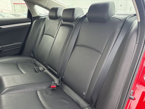 Used 2019 Honda Civic EX-L image 12