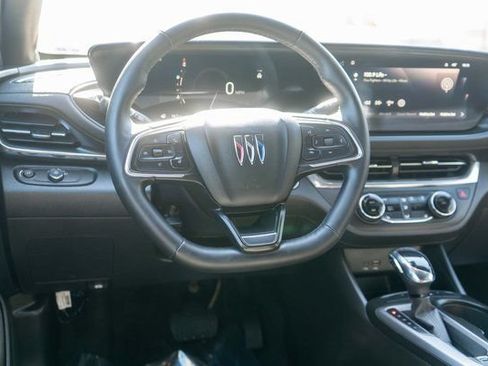Used 2024 Buick Envista Preferred w/ Convenience I Package FWD image 14