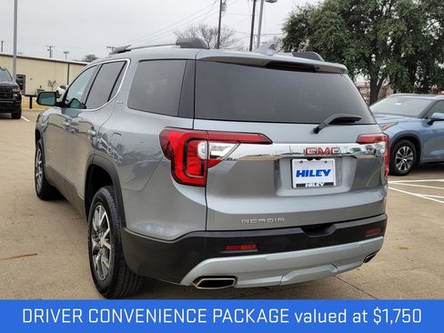 Certified 2023 GMC Acadia SLE w/ Driver Convenience Package image 3