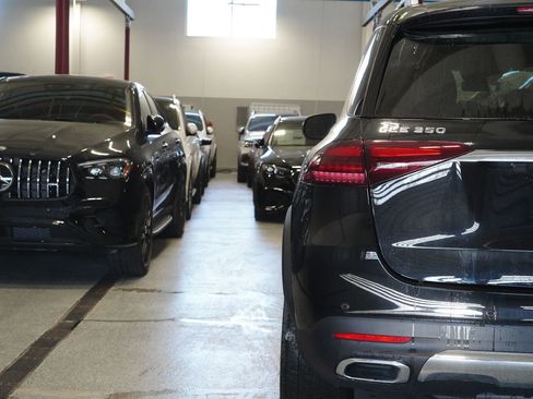 New 2026 Mercedes-Benz GLE 350 4MATIC image 12