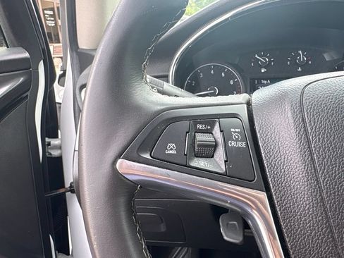 Used 2018 Buick Encore Preferred FWD image 13