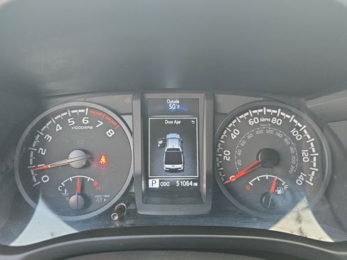 Used 2023 Toyota Tacoma SR image 18