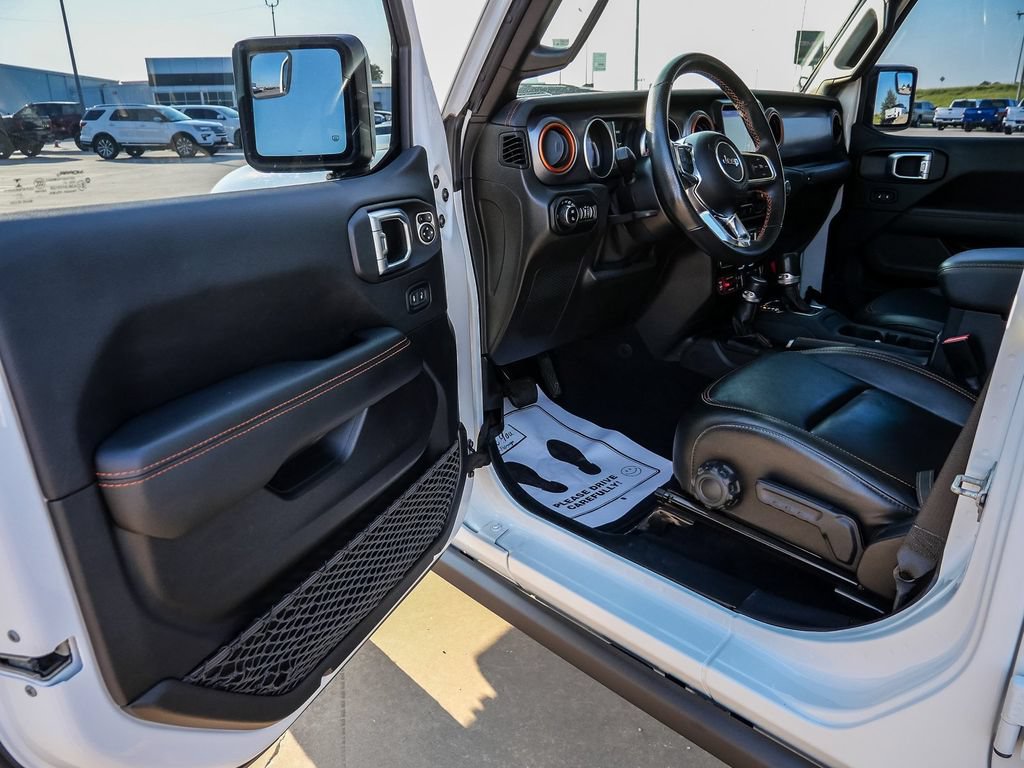 Used 2021 Jeep Gladiator Mojave AWD/4WD image 37