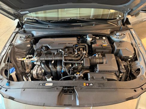 Used 2026 Hyundai Elantra Sport FWD image 26