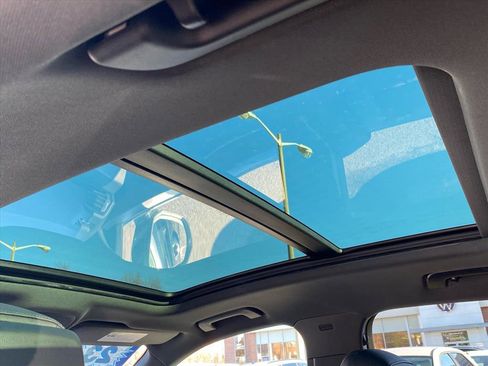 Used 2023 Audi Q3 2.0T Premium image 19