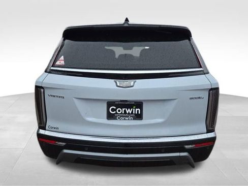 New 2026 Cadillac Vistiq Luxury image 11