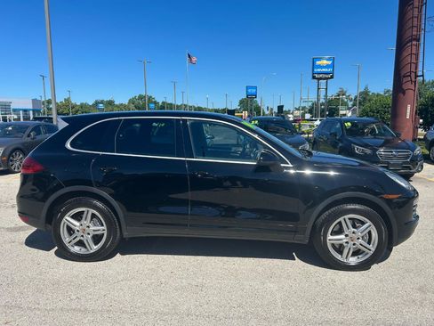Used 2014 Porsche Cayenne Diesel AWD/4WD image 4