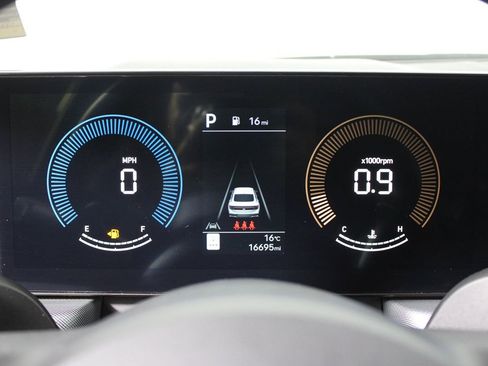 Used 2024 Hyundai Sonata SEL image 15