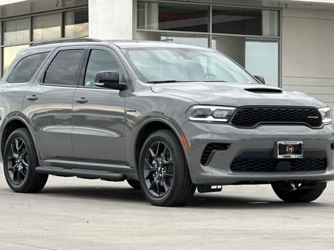 New 2026 Dodge Durango GT image 9