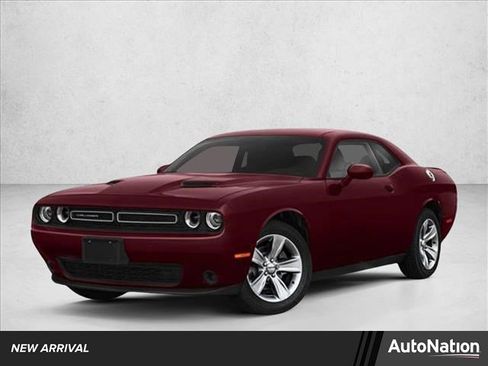 Used 2022 Dodge Challenger SXT w/ Blacktop Package image 1