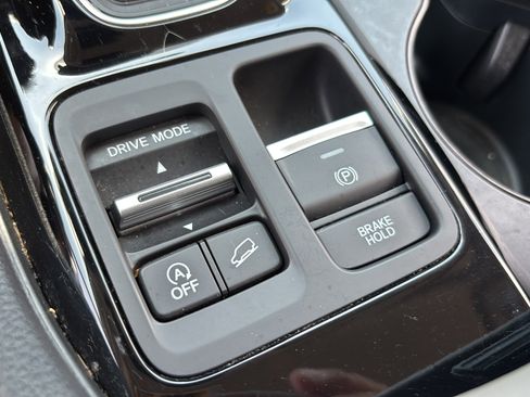Certified 2023 Honda Pilot EX-L image 25