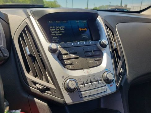 Used 2017 Chevrolet Equinox LT w/ Convenience Package FWD image 13