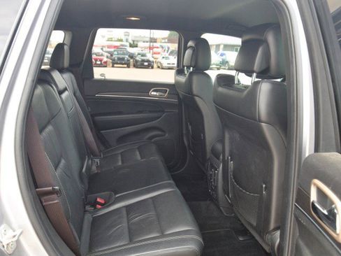 Used 2014 Jeep Grand Cherokee Limited AWD/4WD image 29