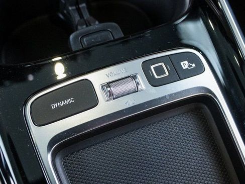 New 2026 Mercedes-Benz GLB 250 4MATIC image 23