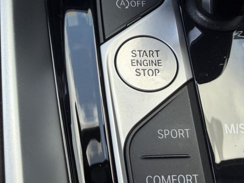 Used 2022 BMW Z4 M40i w/ Premium Package RWD image 25