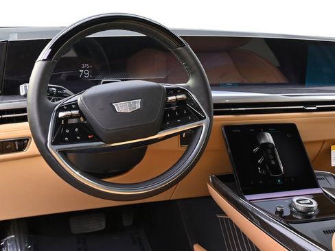 New 2025 Cadillac Escalade IQ Luxury 2 image 12