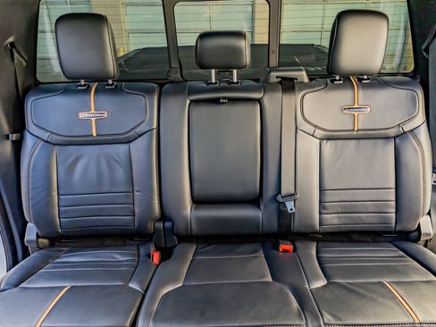 Used 2024 Ford F350 Platinum image 34