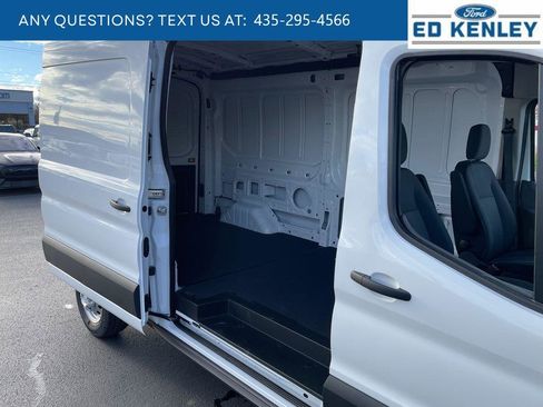 New 2026 Ford Transit 250 148 Medium Roof RWD image 22