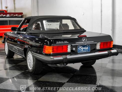Used 1989 Mercedes-Benz 560 SL image 15