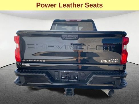 Used 2024 Chevrolet Silverado 2500 High Country image 12