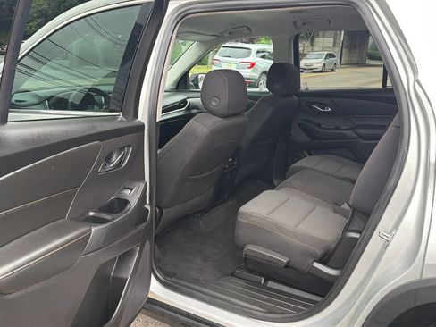 Used 2019 Chevrolet Traverse LS FWD image 28