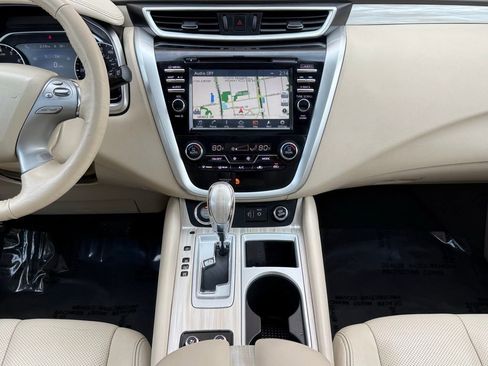 Used 2018 Nissan Murano Platinum image 27