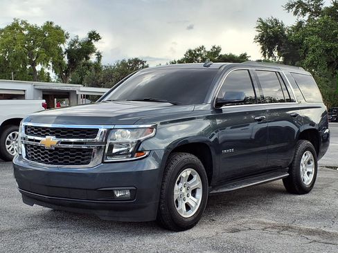 Certified 2019 Chevrolet Tahoe LT w/ Luxury Package AWD/4WD image 32