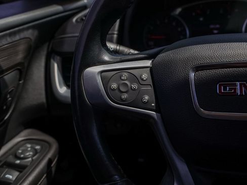Used 2022 GMC Terrain SLT FWD image 26