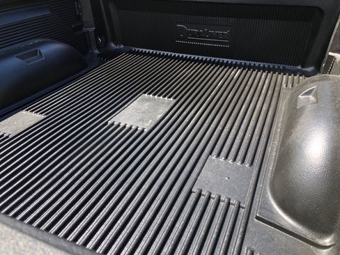 Used 2024 RAM 2500 Laramie AWD/4WD image 17