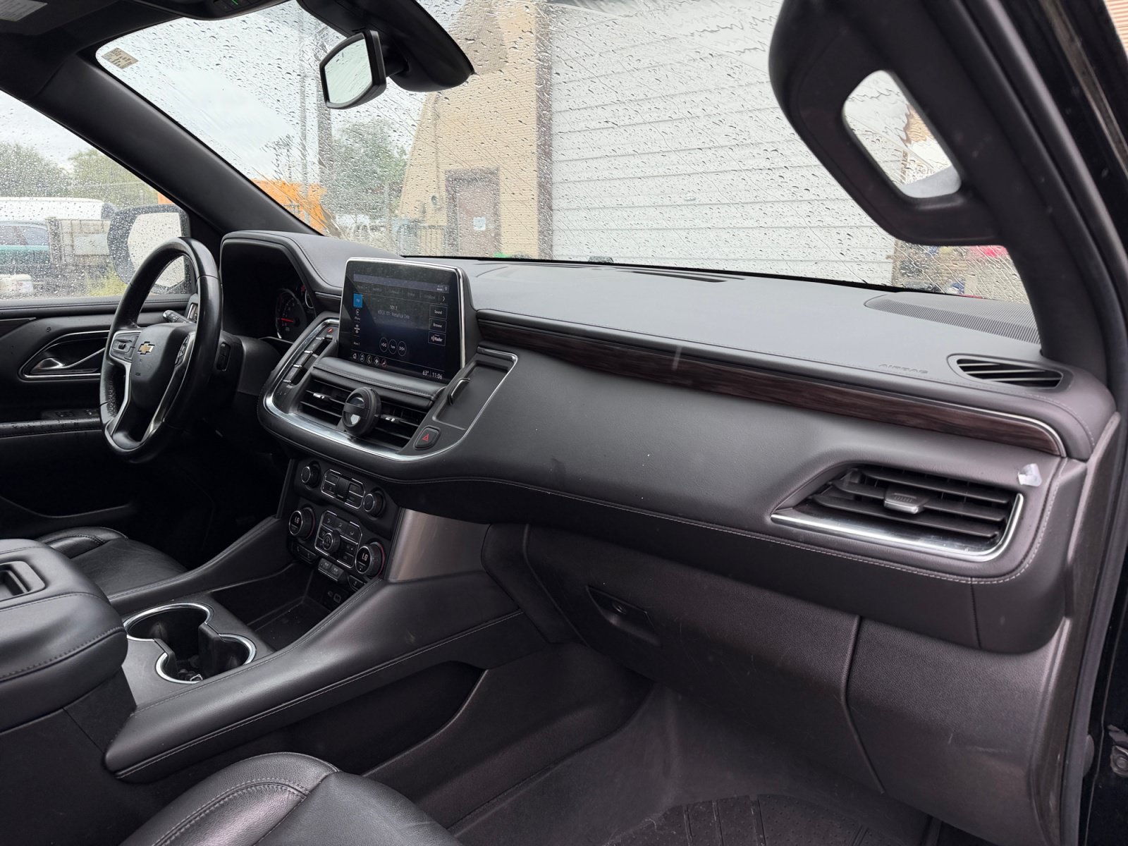 Used 2021 Chevrolet Tahoe LT AWD/4WD image 16