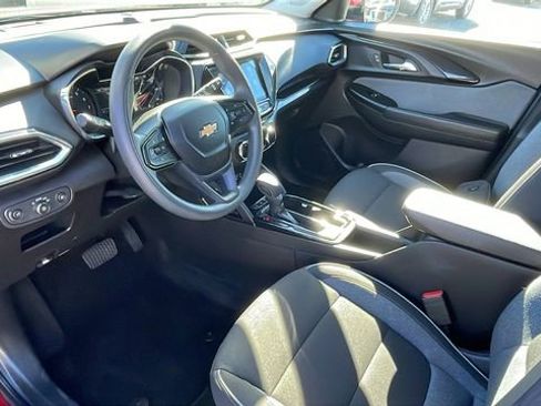 Certified 2023 Chevrolet TrailBlazer LT w/ Convenience Package image 10
