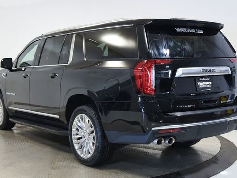 Used 2023 GMC Yukon XL Denali w/ Max Trailering Package AWD/4WD image 11
